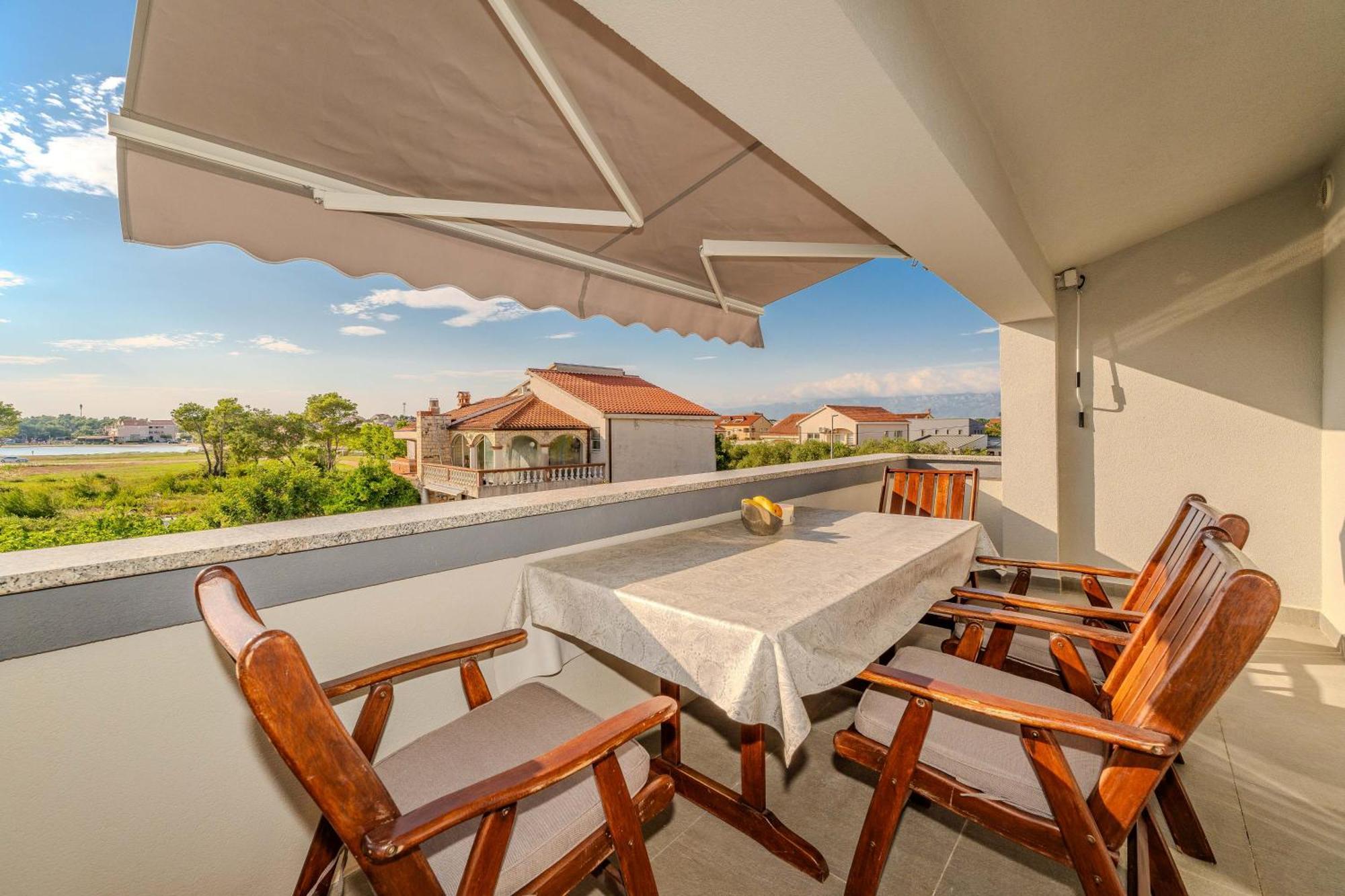 Apartments Dalmatia (Adults Only) Privlaka  Dış mekan fotoğraf