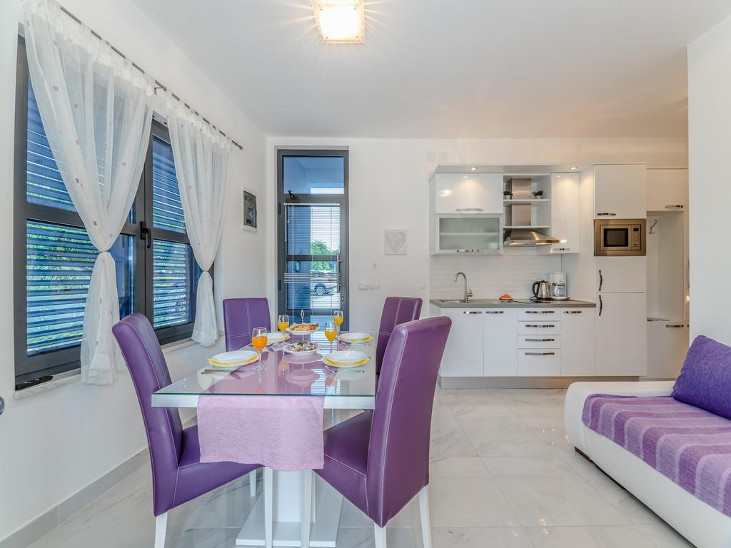 Apartments Dalmatia (Adults Only) Privlaka  Dış mekan fotoğraf