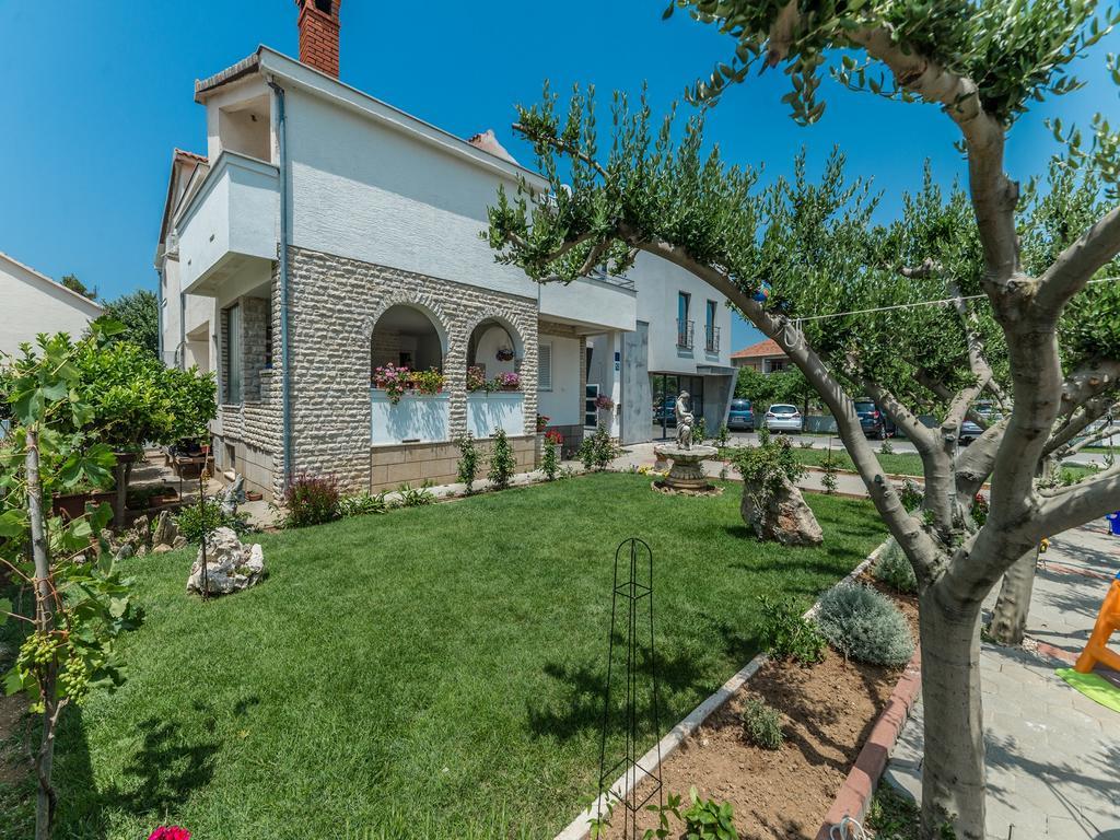 Apartments Dalmatia (Adults Only) Privlaka  Dış mekan fotoğraf