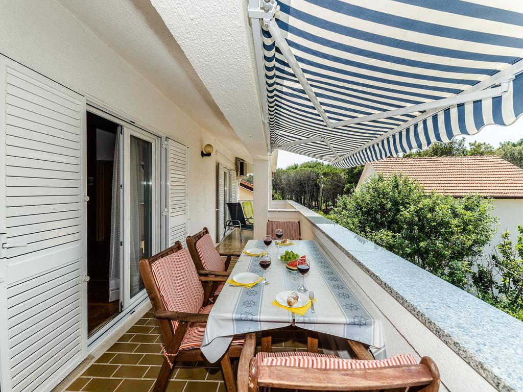 Apartments Dalmatia (Adults Only) Privlaka  Dış mekan fotoğraf